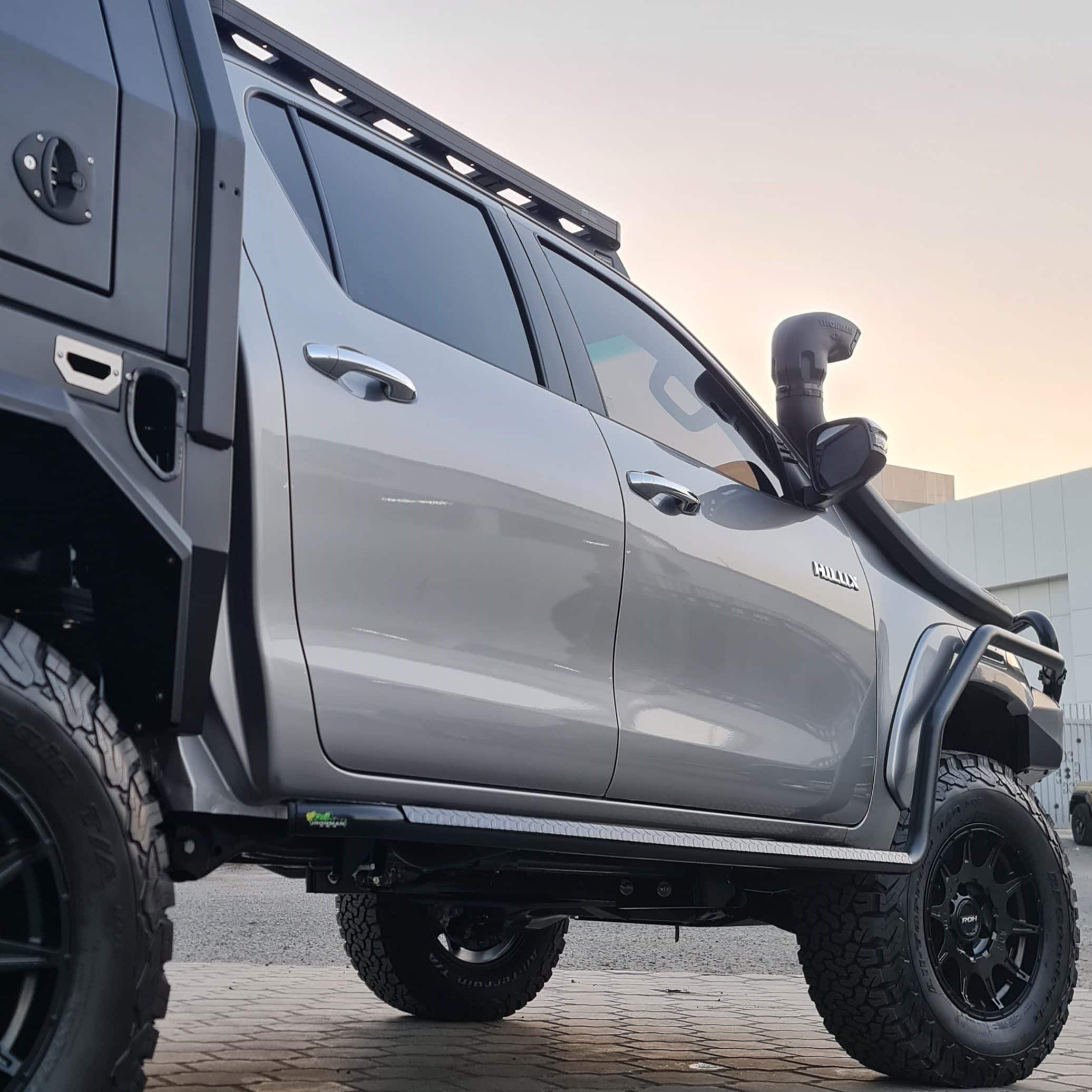 HILUX REVO 2015+ STEEL SIDE STEPS & RAILS