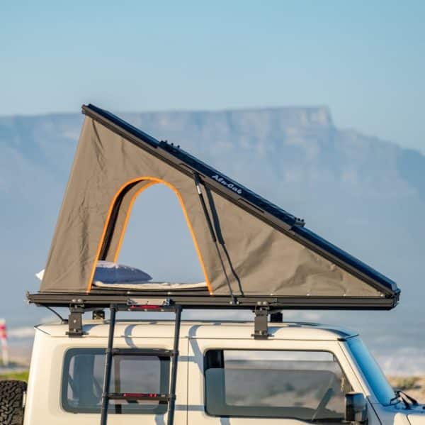 LT-50 LIGHTWEIGHT ROOFTOP TENT