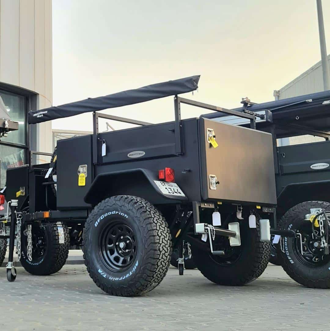 SCOUT TRAILER includes roofrack, awning and shower box